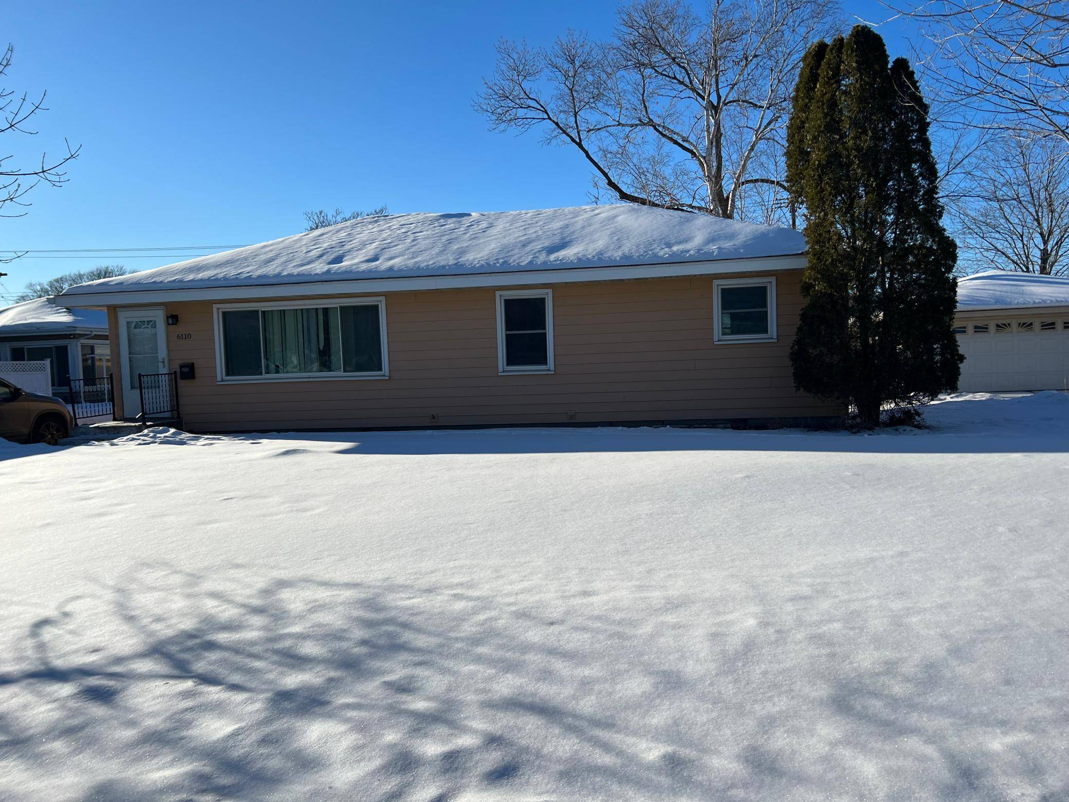 Fridley, MN 55432,6110 7th ST NE
