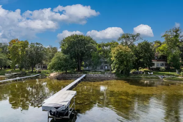 Medicine Lake, MN 55441,200 Peninsula RD