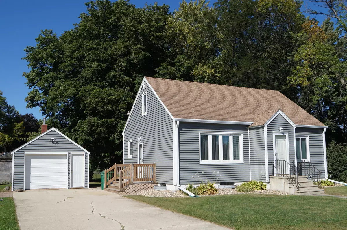 Austin, MN 55912,2202 16th ST SE