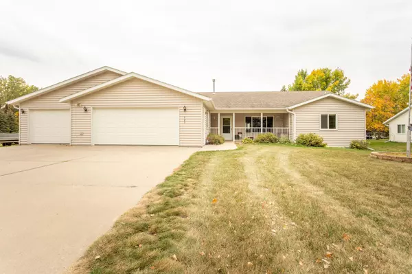 505 E 2nd ST, Starbuck, MN 56381