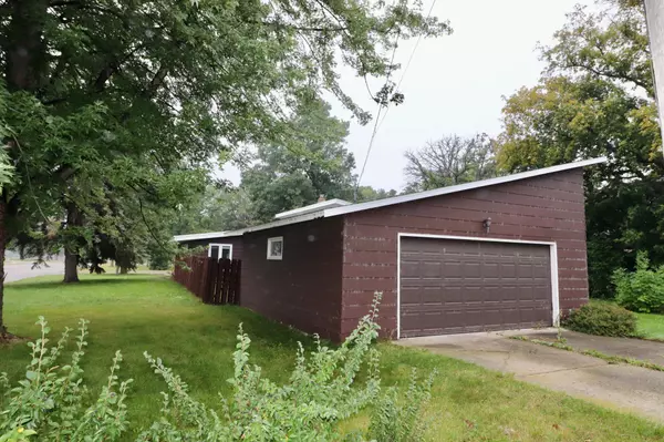 Detroit Lakes, MN 56501,342 Parkview ST