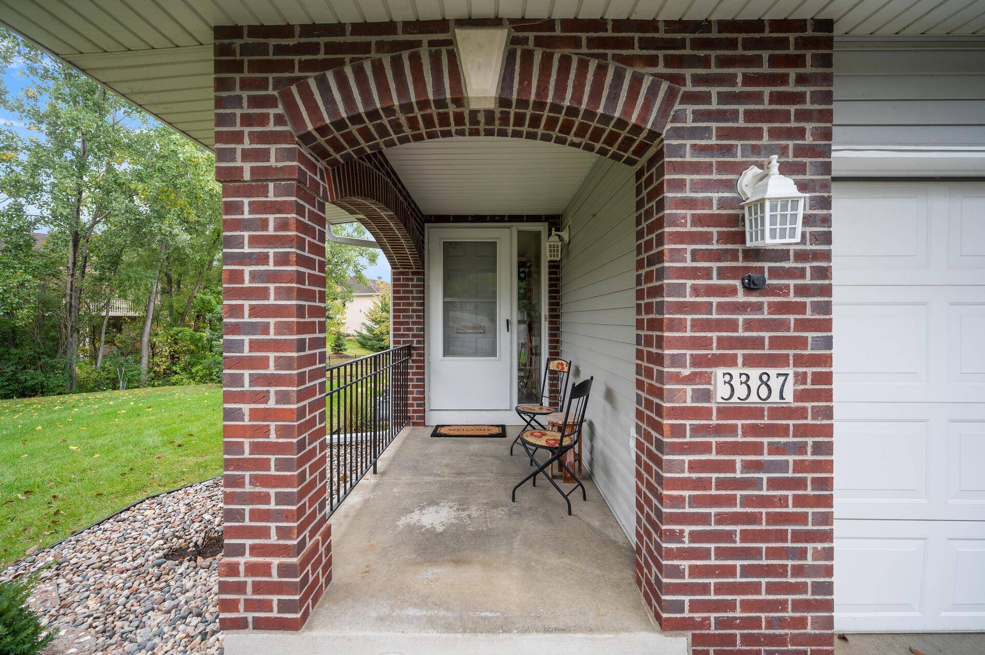 Prior Lake, MN 55372,3387 Spring Glen CIR NW