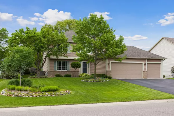 3920 Yellowstone LN N, Plymouth, MN 55446