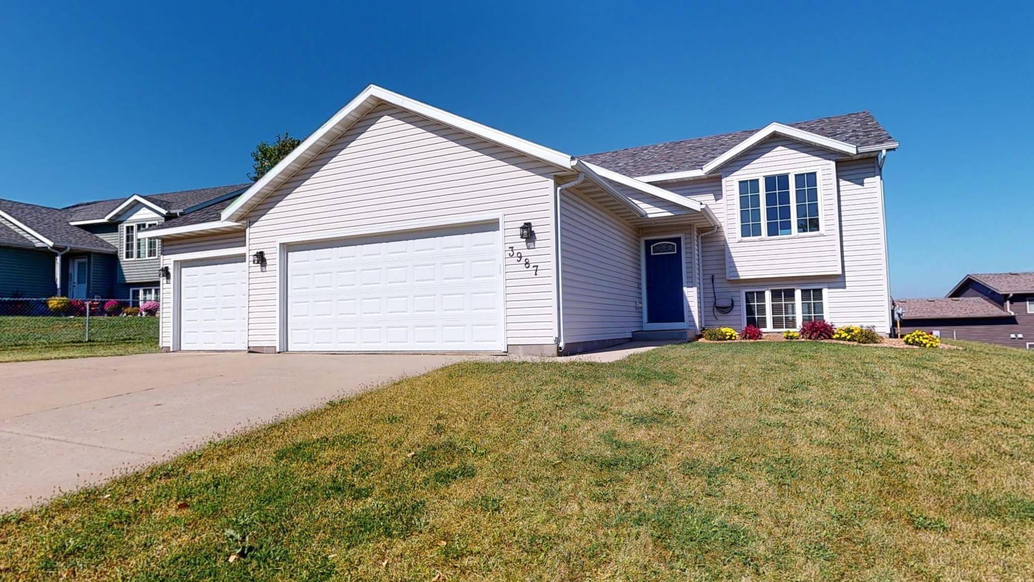 3987 Winesap DR NW, Rochester, MN 55901