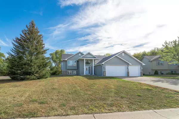 26615 Oak ST, Elko New Market, MN 55020