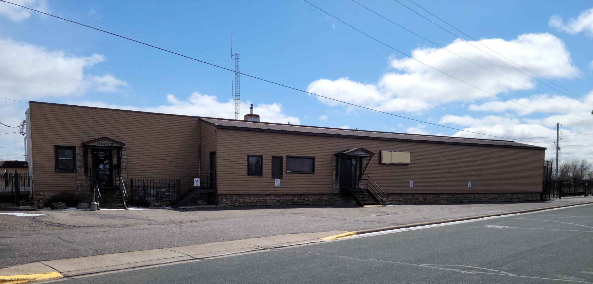 354 Adams ST S,  Cambridge,  MN 55008