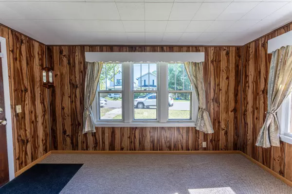 Biwabik, MN 55708,123 3rd AVE S