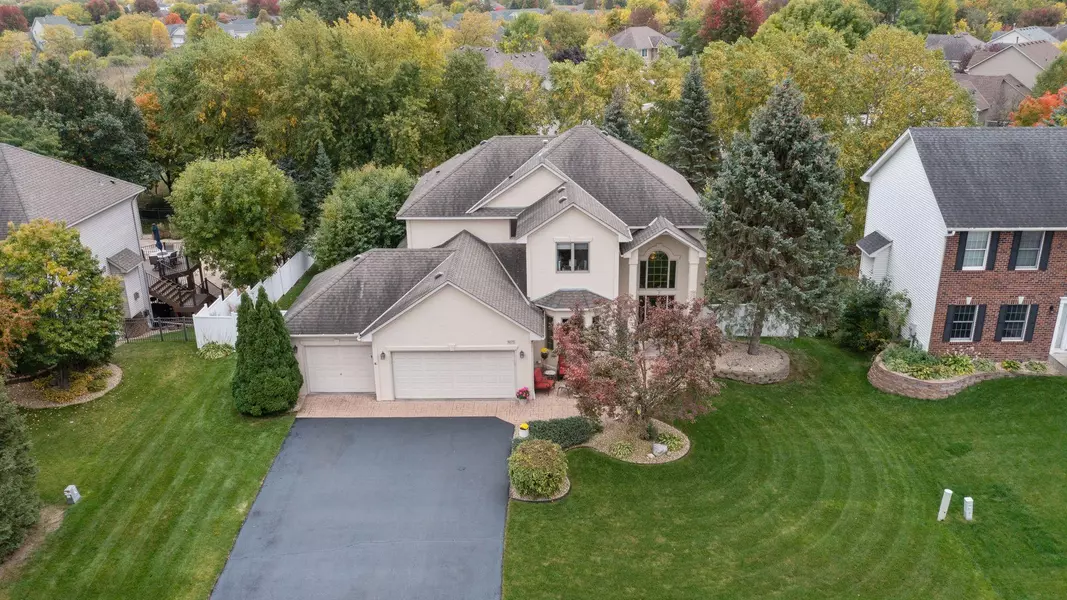 9270 Tewsbury Gate, Maple Grove, MN 55311