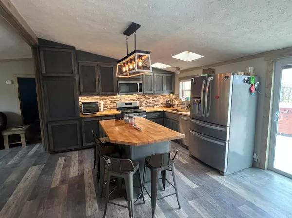 Foley, MN 56329,11445 85th AVE NE