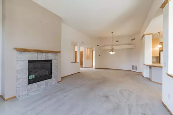 Hudson, WI 54016,125 Deerwood CT