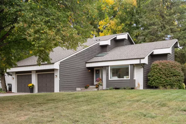 Plymouth, MN 55442,4700 Goldenrod LN N