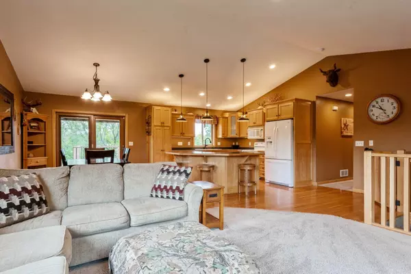 Nowthen, MN 55303,6232 191st LN NW