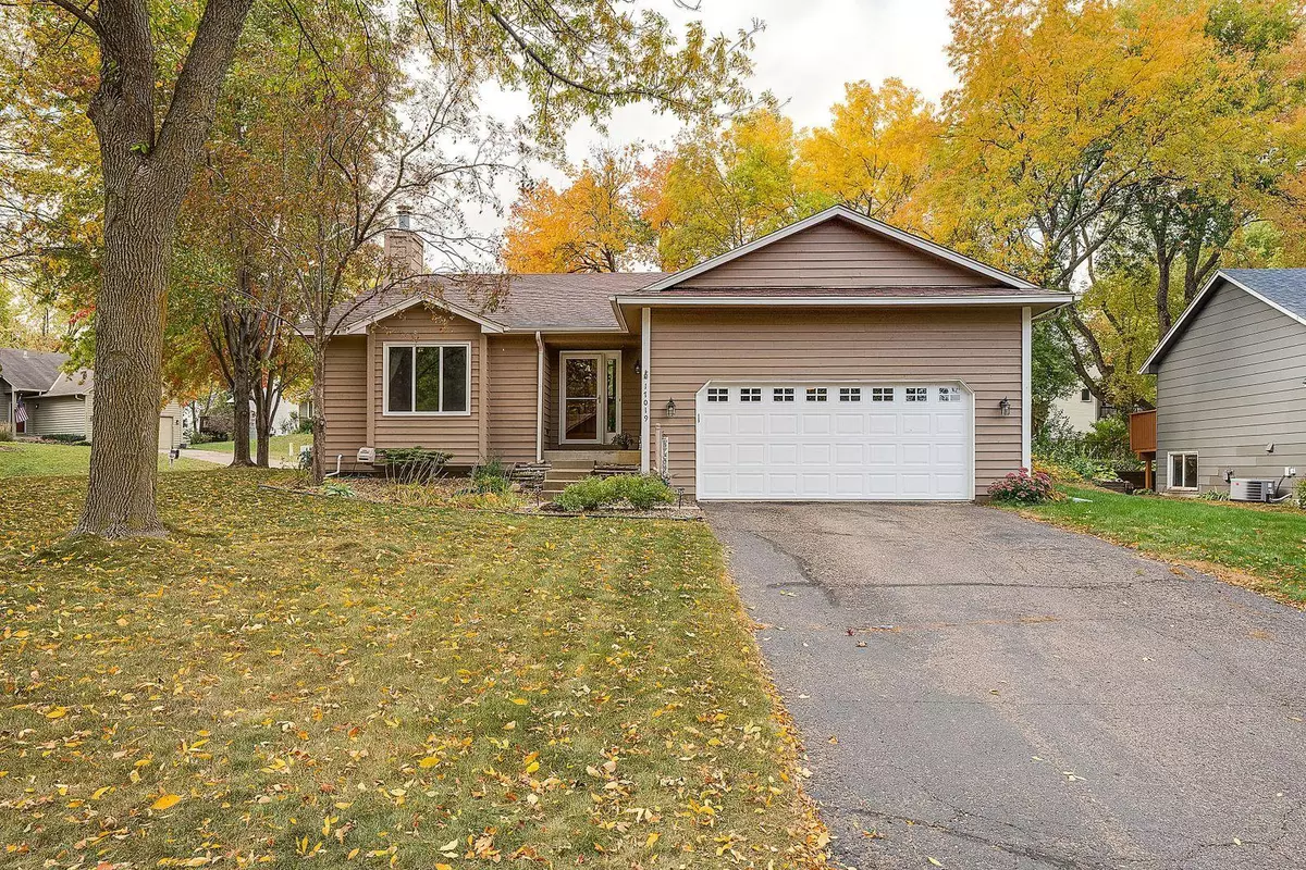 Lakeville, MN 55044,17019 Glenwood AVE