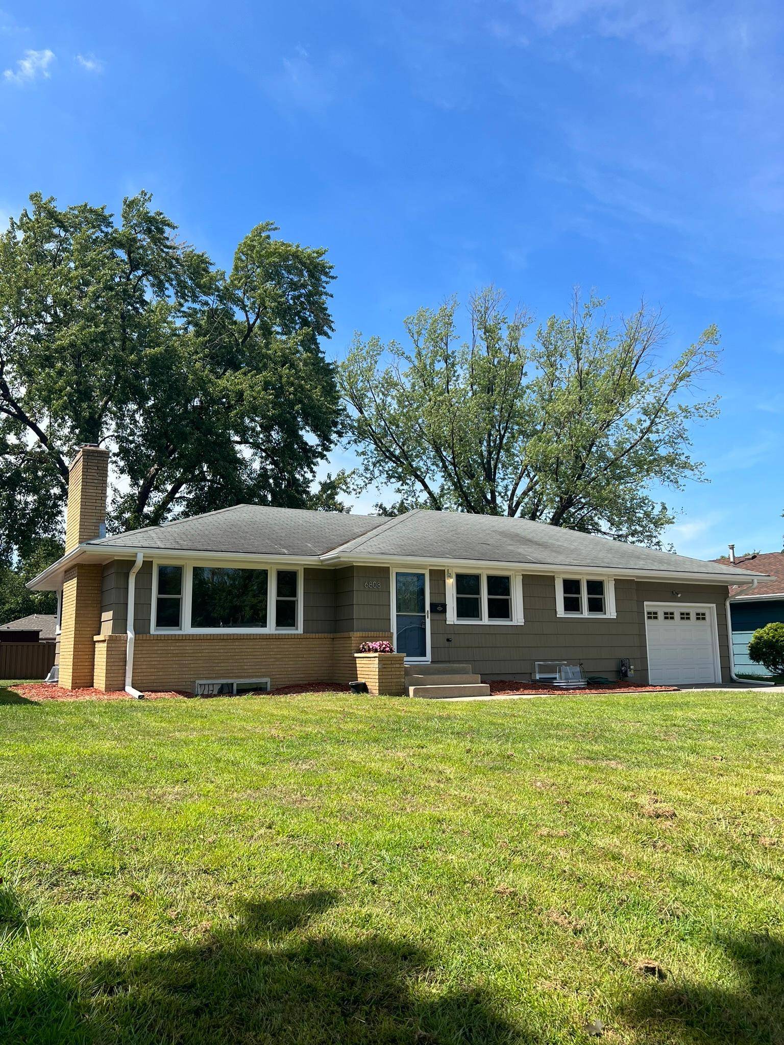 6808 Chicago AVE, Richfield, MN 55423