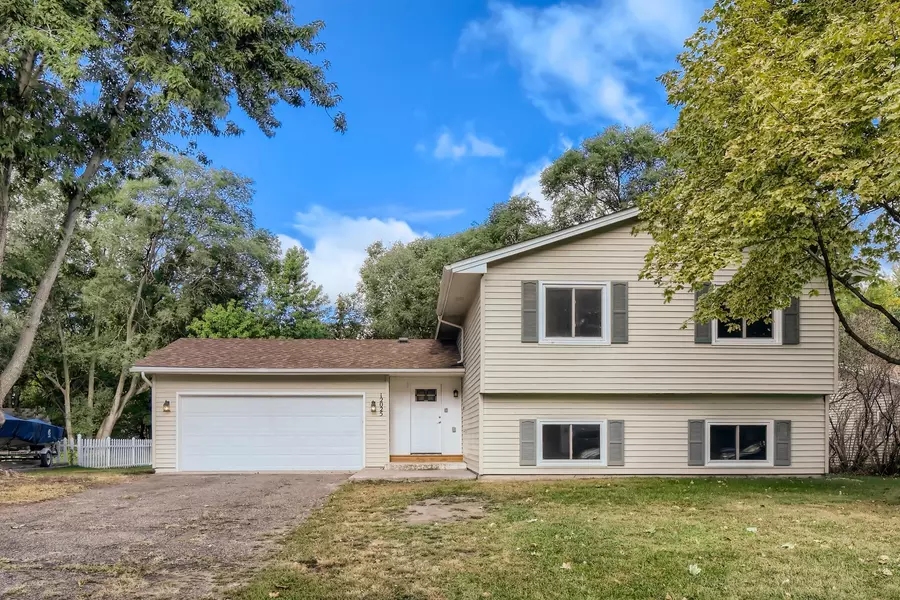 12025 Sumter CIR, Champlin, MN 55316