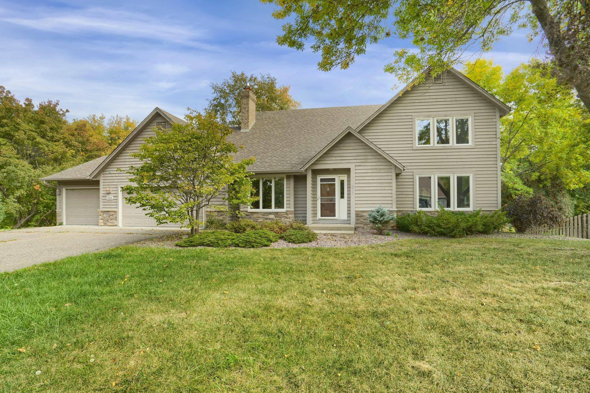 4920 Pineview LN N,  Plymouth,  MN 55442