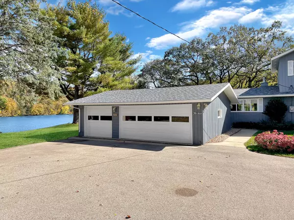 Oronoco, MN 55960,36 Blakely CT NW