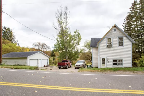 8300 Erickson RD NE, North Branch, MN 55056