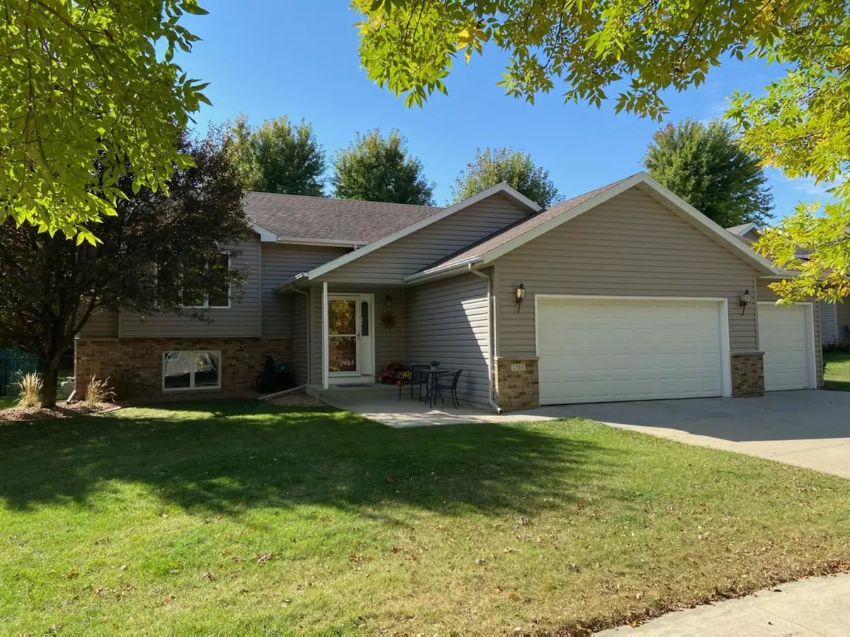 Rochester, MN 55906,2588 Colleen ST NE