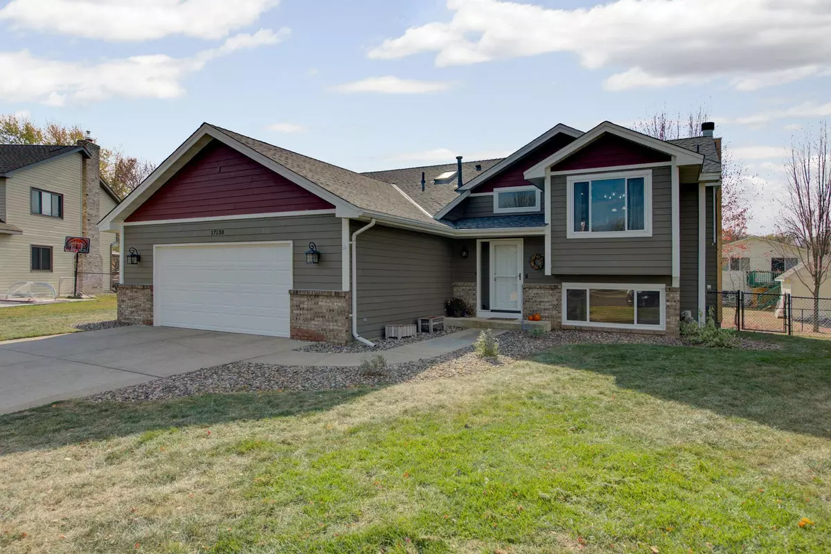 Lakeville, MN 55024,17130 Fieldcrest CT