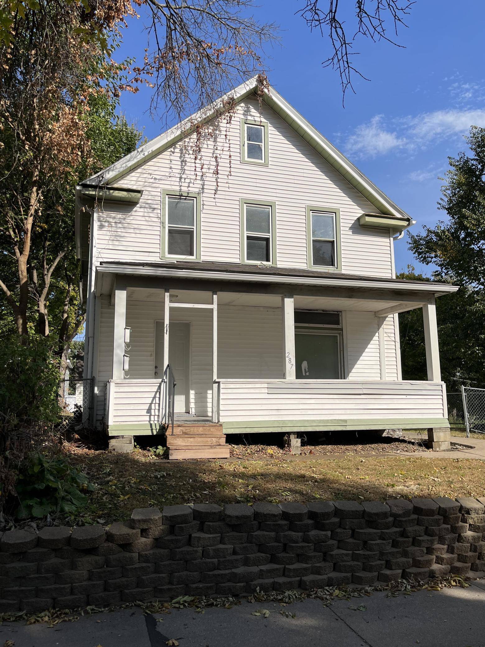287 Sidney ST E, Saint Paul, MN 55107