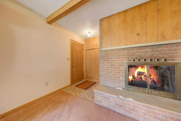 North Mankato, MN 56003,474 Forest LN