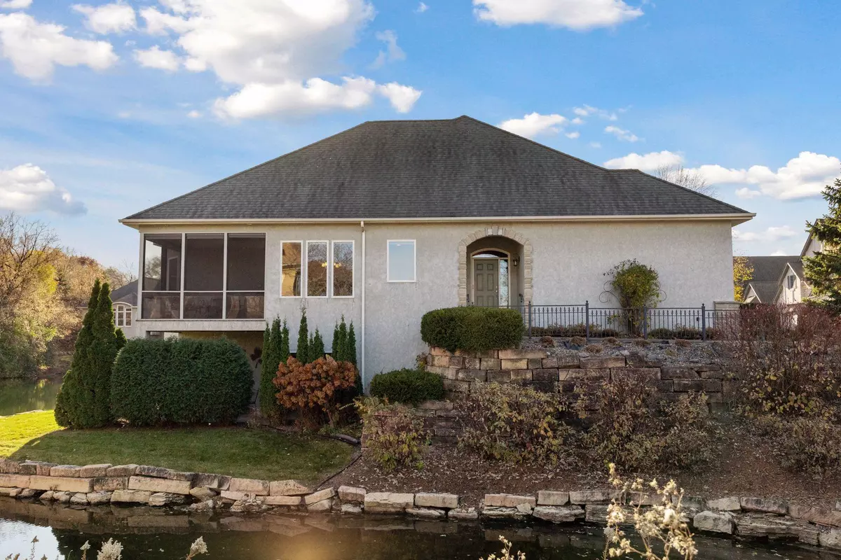 Lilydale, MN 55118,184 Stonebridge CT