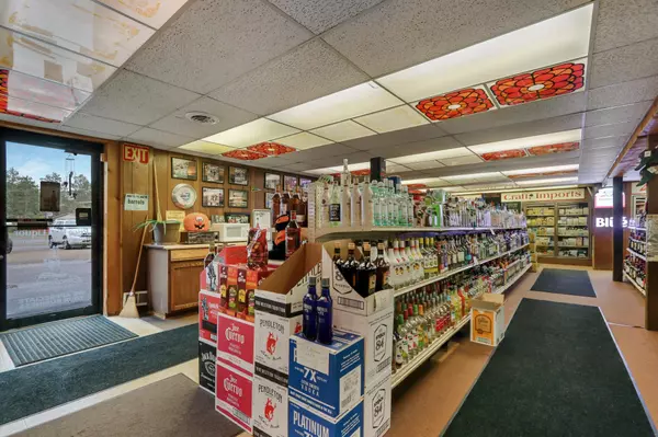 Hayward, WI 54843,9921 N Hwy 27