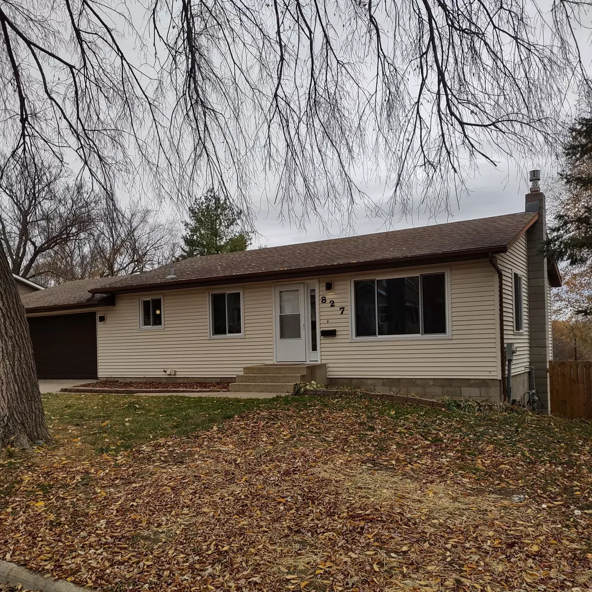 Faribault, MN 55021,827 3rd AVE SW