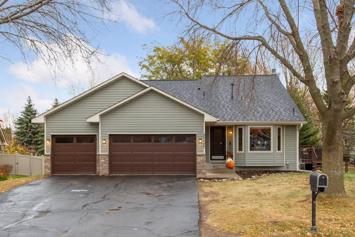 Lakeville, MN 55044,20695 Jaguar AVE