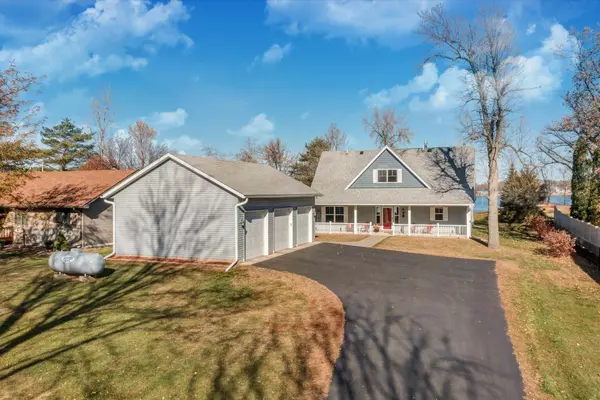 Waterville, MN 56096,508 Tetonka View DR