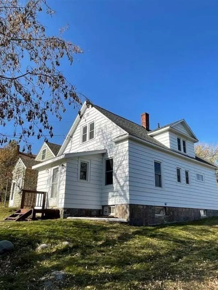 Chisholm, MN 55719,25 2nd ST NW