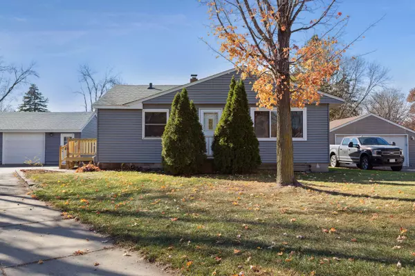 Circle Pines, MN 55014,208 Keith DR