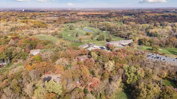 Dellwood, MN 55110,5 Meadow LN