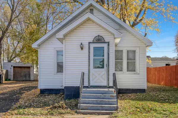 905 Starr AVE, Eau Claire, WI 54703