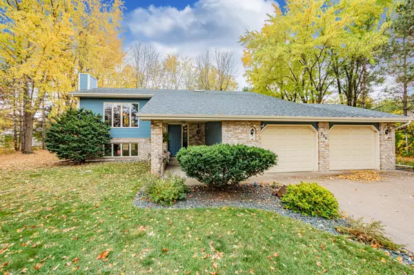 356 Thomas ST, Lino Lakes, MN 55014