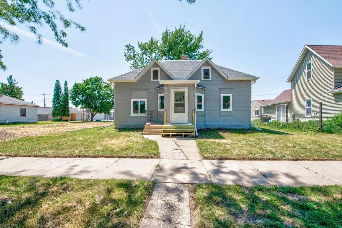 Lakefield, MN 56150,407 Bush ST