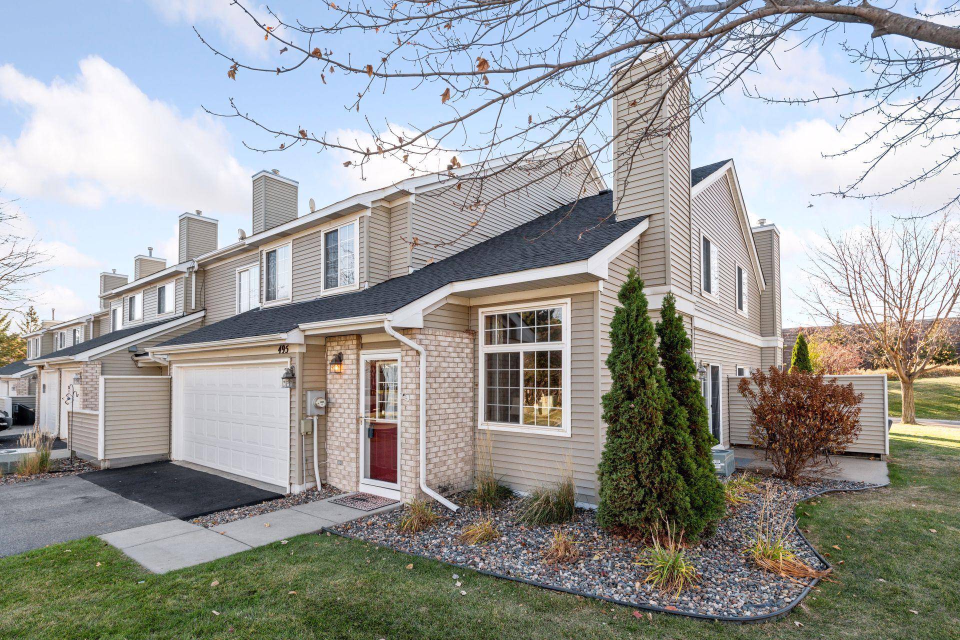 495 Mission Hills WAY E, Chanhassen, MN 55317