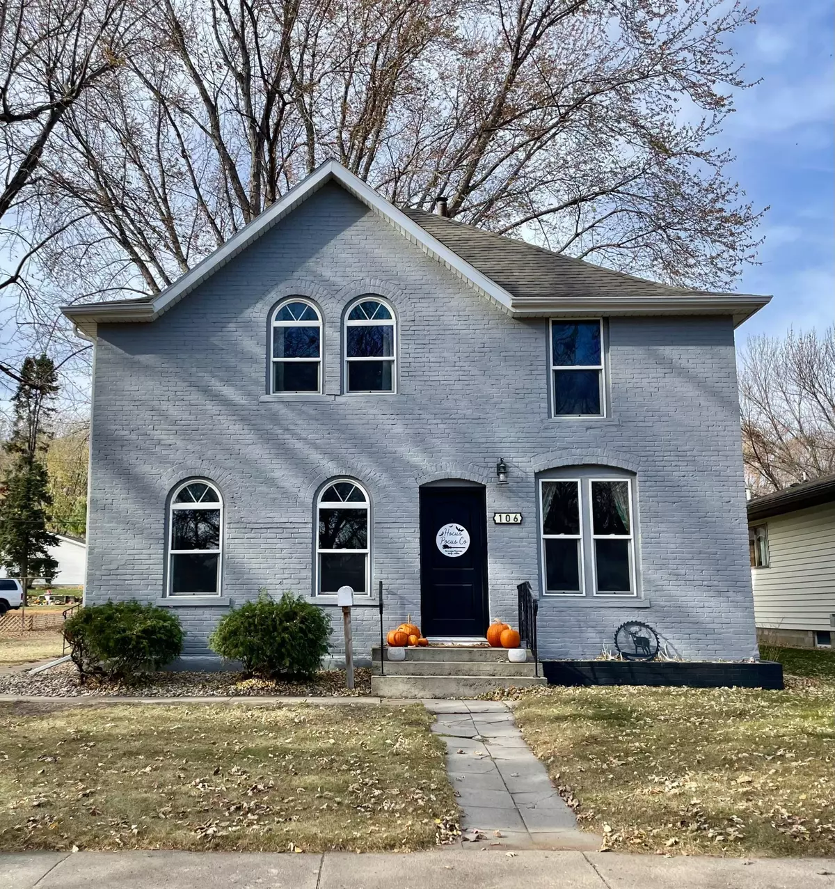 Springfield, MN 56087,106 S Spring AVE