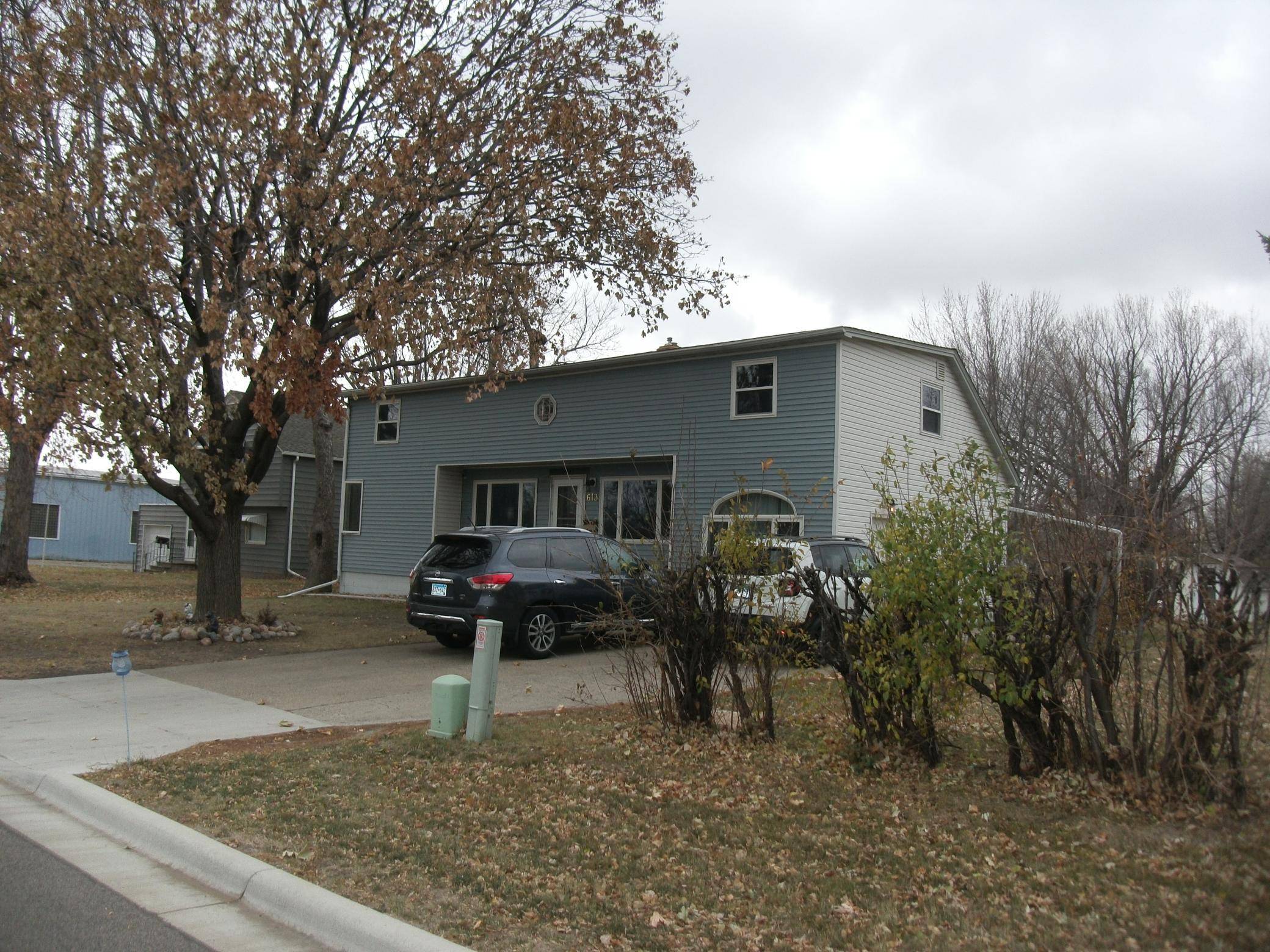 613 S 4th ST, Marshall, MN 56258