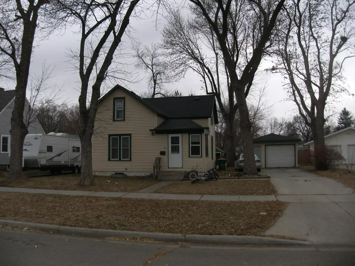 Marshall, MN 56258,314 S 6th ST