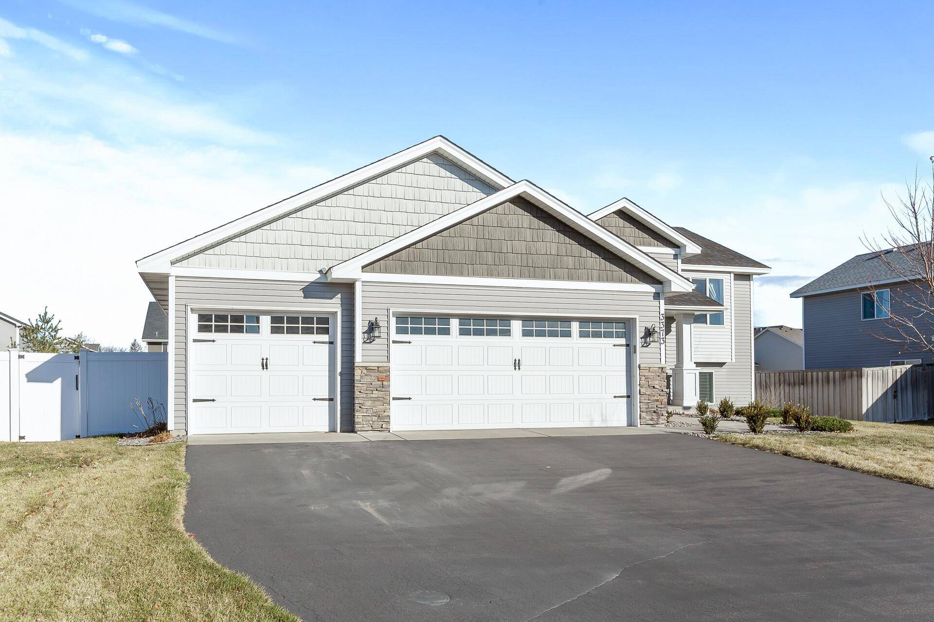 Saint Francis, MN 55070,3373 235th LN NW