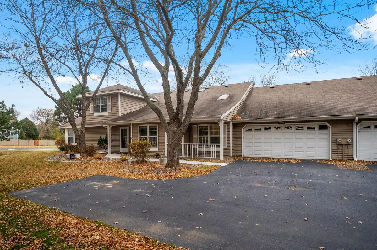 Burnsville, MN 55306,14770 Oak Run LN