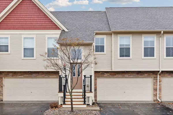 Blaine, MN 55449,11115 Club West CIR #C