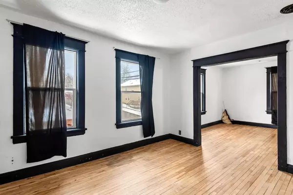 Saint Paul, MN 55130,893 Westminster ST