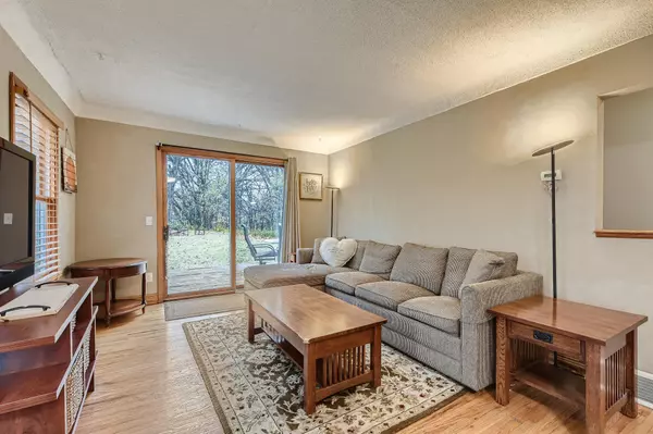 Orono, MN 55359,4040 Watertown RD