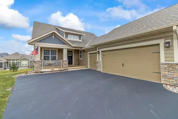 16217 Engelman WAY, Lakeville, MN 55044