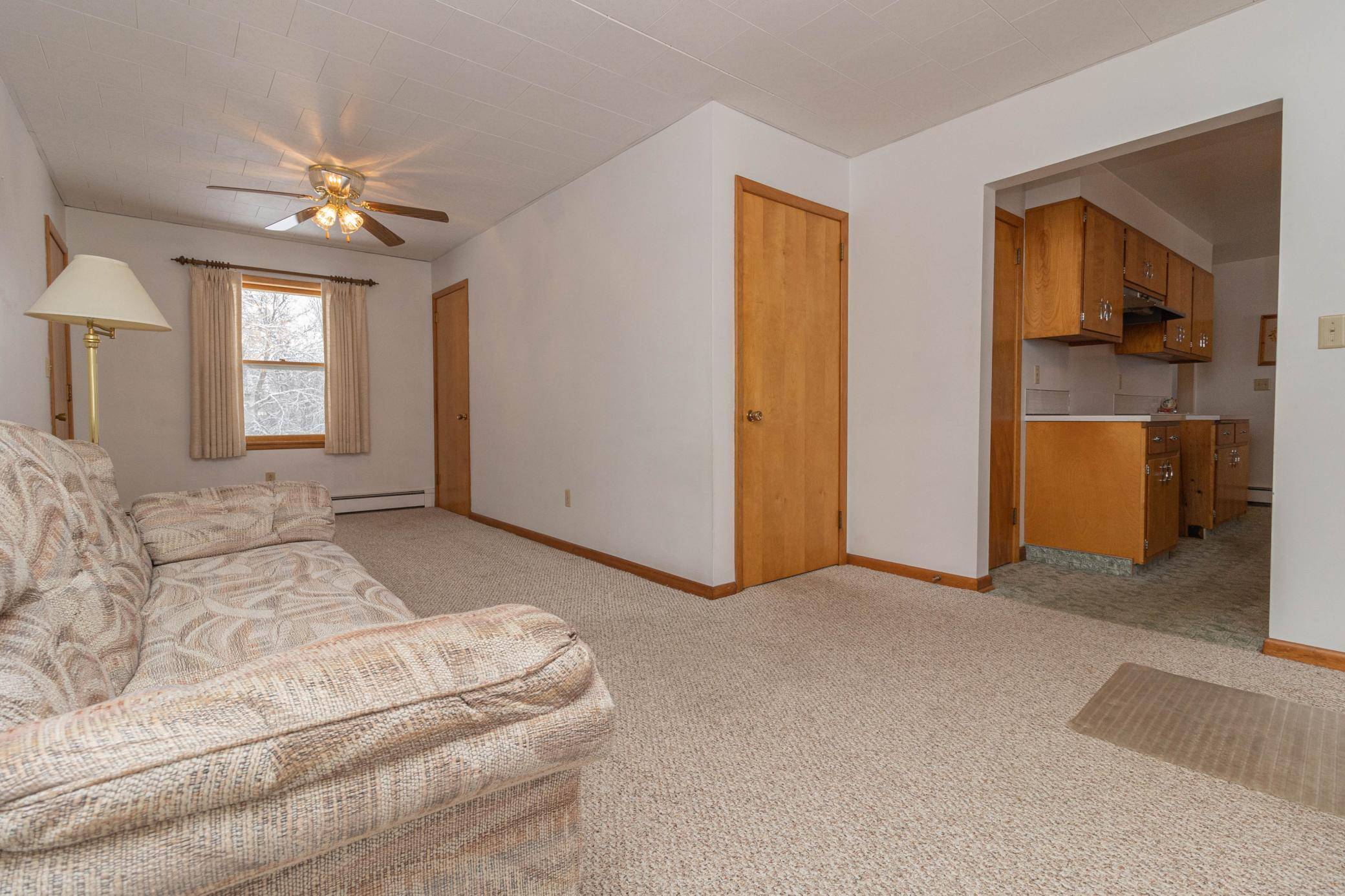 Osakis, MN 56360,311 E 2nd AVE
