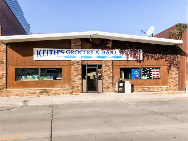 219 Maine AVE, Adrian, MN 56110