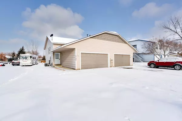 Savage, MN 55378,4196 W 137th ST